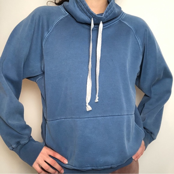 Free People Movement High Neck Sweatshirt! - Picture 4 of 6